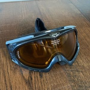 Uvex Snow Goggles